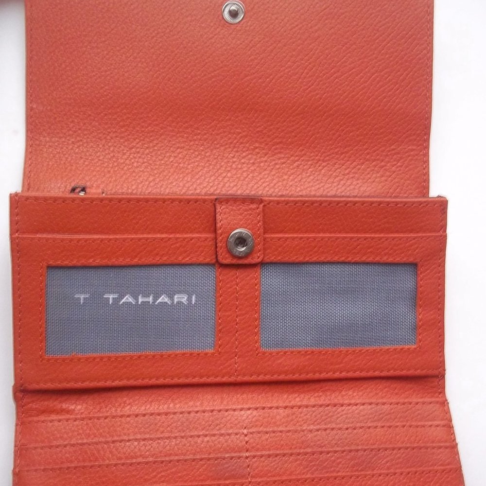 Tahari Leather SIENNA Flap Clutch Wallet NWOT - Picture 3 of 6